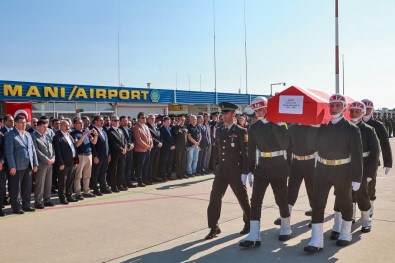 Sehit Er Özcan Kaya'nin Naasi Memleketine Getirildi