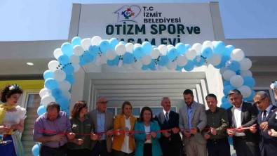 Kocaeli'de Ilk Ve Tek Otizmli Bireyler Ile Ailelerine Nefes Olacak Merkez Açildi