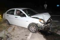 Konya'da Iki Otomobil Çarpisti Açiklamasi 7 Yarali