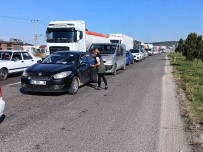 Kütahya'da Vatandaslara Orman Yanginlarina Karsi Bilgilendirme Brosürü