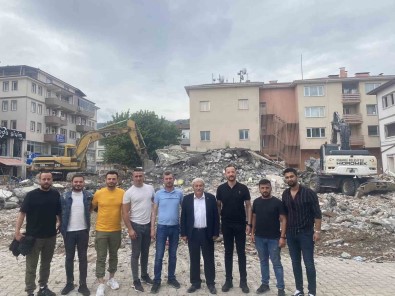 Osmaneli'de 100 Yil Hizmet Verecek Belediye Binasinin Temeli Atildi