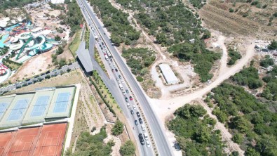 Bodrum'a 3 Günde 75 Bin Araç Giris Yapti