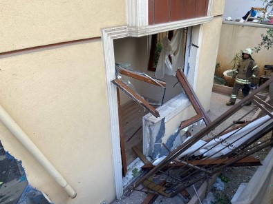 Ümraniye'de Dogal Gaz Patlamasi Açiklamasi 1 Yarali
