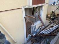 Ümraniye'de Dogal Gaz Patlamasi Açiklamasi 1 Yarali