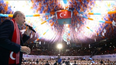 AK Parti'nin yerel seçim stratejisi şekilleniyor: Şehrin kimliğine göre aday! Ankara, İstanbul ve İzmir'in karneleri çıkarılacak