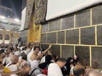 Bu Yil 150 Ülkeden 1,8 Milyon Kisi Haci Oldu