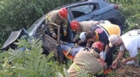 Düğün dönüşü feci kaza! Anne öldü, baba ile oğlu yaralı