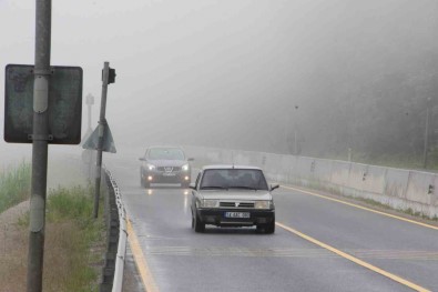 Tatilcilere Bolu Dagi'nda Sis Sürprizi