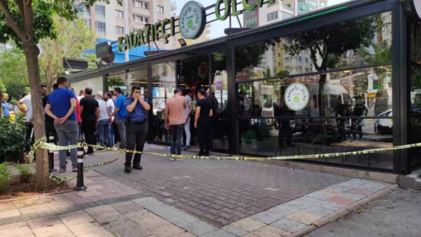 Bayram sabahı platonik aşk cinayeti!