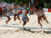 EHF Avrupa U17 Plaj Hentbolu Sampiyonasi'nda Ilk Gün Tamamlandi