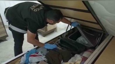 Hatay'da 14 Bin 400 Adet Uyusturucu Hap Ele Geçirildi