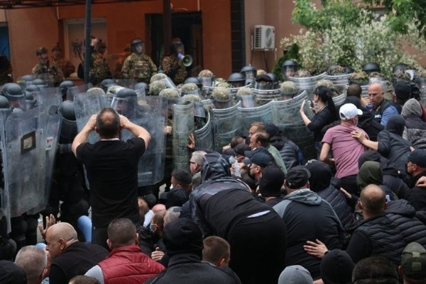 MSB'den Kosova açıklaması: Bir komando taburunu Kosova'ya gönderiliyor