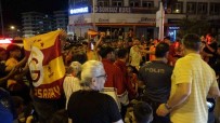 Adana'daki Taraftarlar Galatasaray Sampiyonluk Sevincini Yasadi
