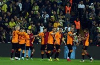 Süper Lig'de sezonun son derbisi! Galatasaray-Fenerbahçe maçı 11'leri belli oldu