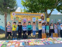 Okuldaki Takas Pazariyla Asiri Tüketimin Önüne Geçtiler Haberi