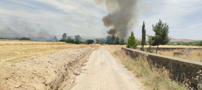 Suriye Sinirinda Yükselen Dumanlar Korkuttu