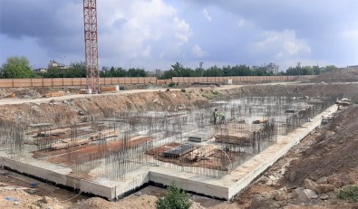 Yüregir'de Kentsel Dönüsüm, Depreme Dayanikli 863 Konut Insa Edilecek