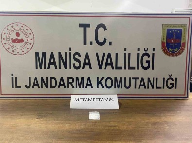 Jandarma Aracini Görüp Paniklediler