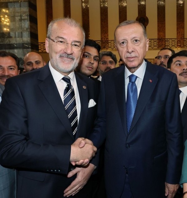 AK Parti İstanbul Milletvekili Hulki Cevizoğlu: Ait olduğum yerdeyim