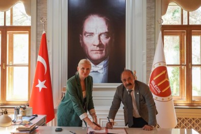 Bilecik Belediyesi Çalisanlarina Yüzde 34 Zam