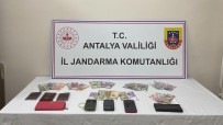 Dolar Ve Gümüs Kolye Hirsizlari Jandarmadan Kaçamadi
