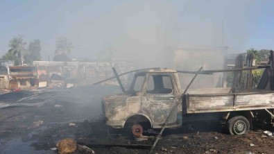 Antalya'da Ikinci El Esya Satilan Konteyner Alev Alev Yandi