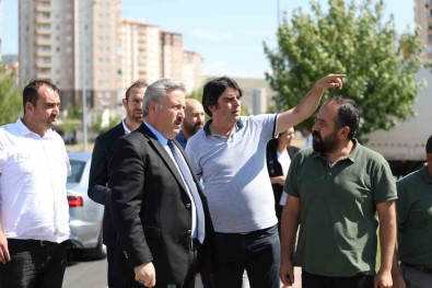 Belsin'de 5 Kilometrelik Yolda Yenileme Çalismasi Yapildi