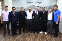 Milli Futbolcu Çalhanoglu, Baba Ocaginda