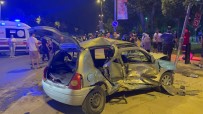 Maltepe'de Asiri Hiz Yapti, ISPARK'tan Çikan Araca Çarpti Açiklamasi 5 Yarali