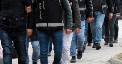 Mersin'de DEAŞ operasyonu: 5 gözaltı