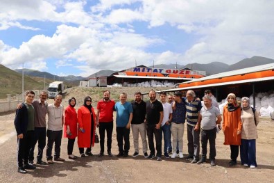 Oltu Çuval Fabrikasi Personel Sayisini 400'E Çikardi