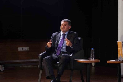 Prof. Dr. Çagri Erhan Açiklamasi 'Darbe Ile Mücadele Için Önce Sivillerin Bilinçlenmesi Gerekiyor'