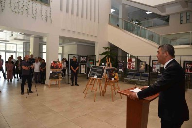 15 Temmuz Demokrasi Ve Milli Birlik Günü Anma Etkinlikleri Afis Sergisiyle Basladi