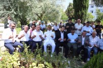 15 Temmuz Sehidi Sükrü Bayrakçi Mezari Basinda Dualarla Anildi