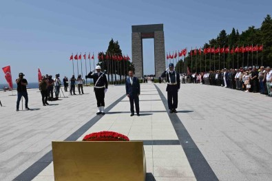 15 Temmuz Sehitleri, Çanakkale 'Sehitler Abidesi'nde Anildi