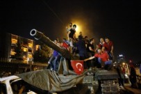 Bakanlardan 15 Temmuz paylaşımları: Karanlık oyunlar destansı direnişle bozuldu