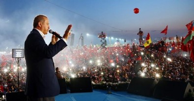 Başkan Erdoğan Beylerbeyi'nde 15 Temmuz programında konuştu: 70 yıl da geçse unutturmayız