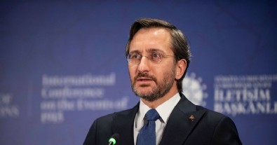 Cumhurbaşkanlığı İletişim Başkanı Fahrettin Altun'dan '15 Temmuz' paylaşımı