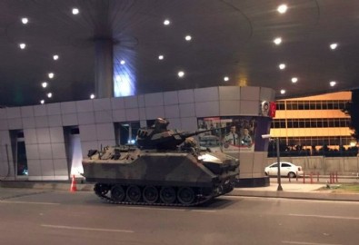 Darbecilerin asıl hedefi Erdoğan’dı: Millet liderine lider milletine sahip çıktı