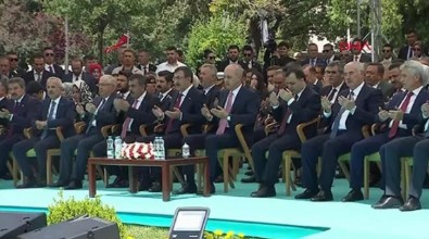 Gazi Meclis'te anma töreni: O gece herkesin ortak paydası Türkiye oldu