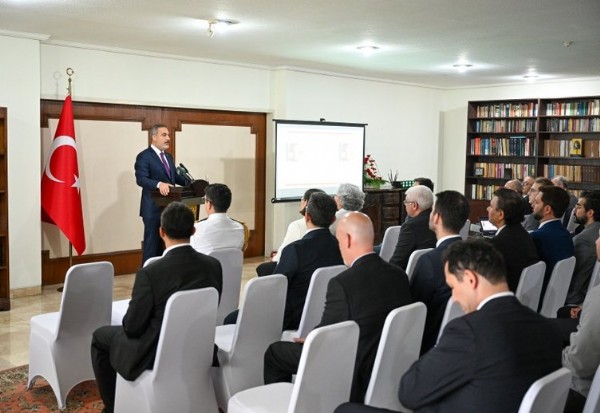 Bakan Fidan: FETÖ’ye dünyayı dar etmeye devam edeceğiz