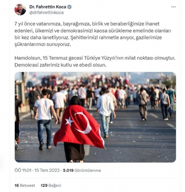 Bakanlardan 15 Temmuz paylaşımları: Karanlık oyunlar destansı direnişle bozuldu