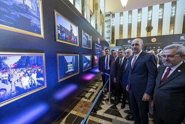 Gazi Meclis'te anma töreni: O gece herkesin ortak paydası Türkiye oldu