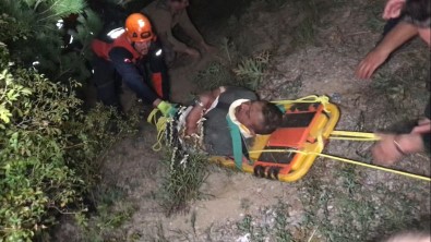 Özel Harekât Polisi Otomobiliyle Birlikte 250 Metrelik Uçuruma Yuvarlandi