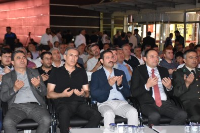 Tatvan'da 15 Temmuz Demokrasi Ve Milli Birlik Günü Programi Düzenlendi