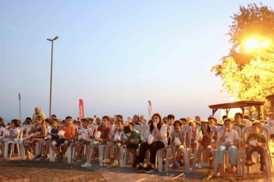 Açik Havada Sinema Keyfi