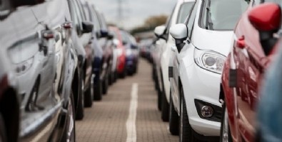 İkinci elde 'Sıfır fiyatını geçemez' uygulaması başladı: Galericiler kurala uymadı! Büyük ceza geliyor