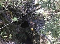 Magara Arastirma Ekipleri Antalya'da 50 Metrelik Magarada Murat 124 Buldu