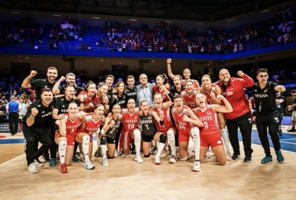 Filenin Sultanları dev finalde Çin'i mağlup etti