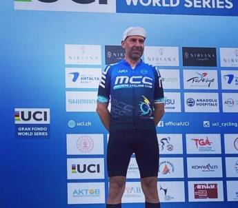 Bostanci'da Otomobilin Çarptigi Bisikletli Hayatini Kaybetti